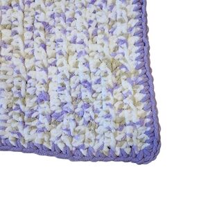 Bernat Yarn Crocheted Little Lilac Dove Baby Blanket Handmade 45" x 36" Chenille